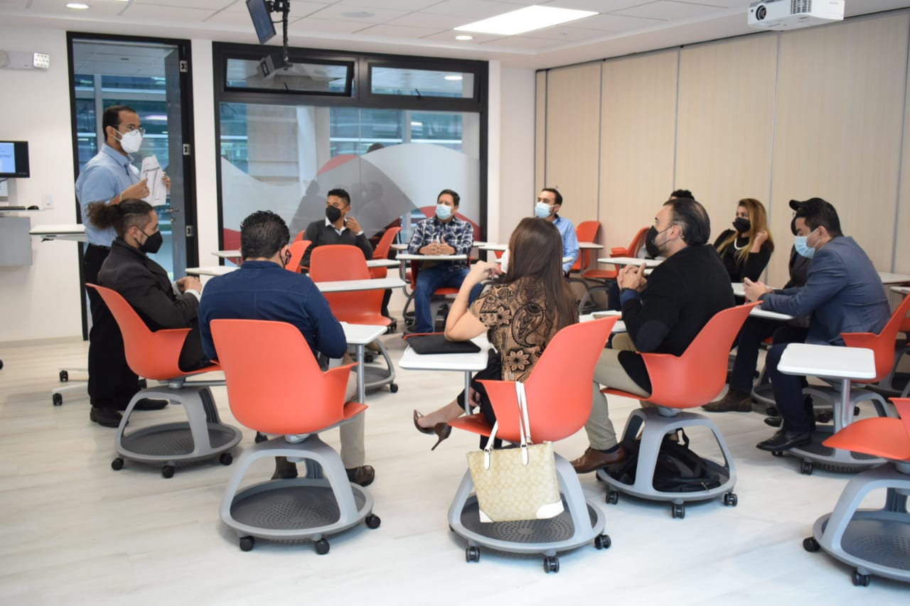 Más de cincuenta empresarios, catedráticos y miembros de organizaciones se capacitaron en taller organizado por CONQUITO, CITEC y Cluster Development Colombia